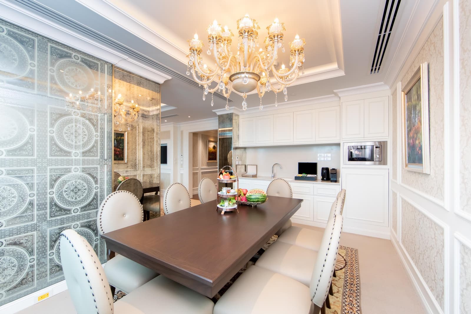 Elite Room